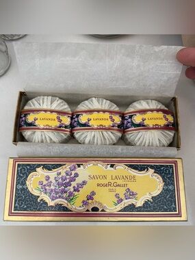 RogeR & Gallet vintage Lavender Soap Trio - made in France in gift box